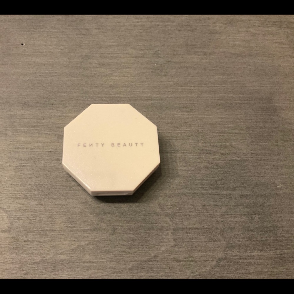 Fenty Beauty - Killawatt Highlighter